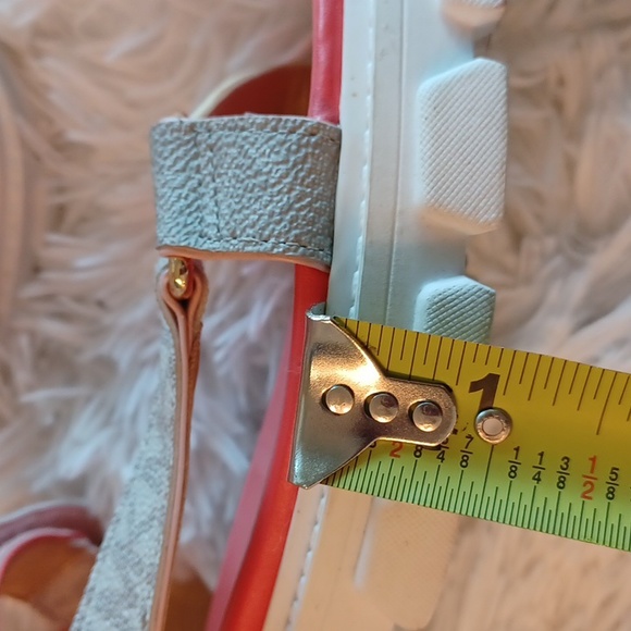 Michael Kors Pink & Tan MK Logo Flat Lug Chunky Sole Sandals SZ 7.5 New - Picture 16 of 16